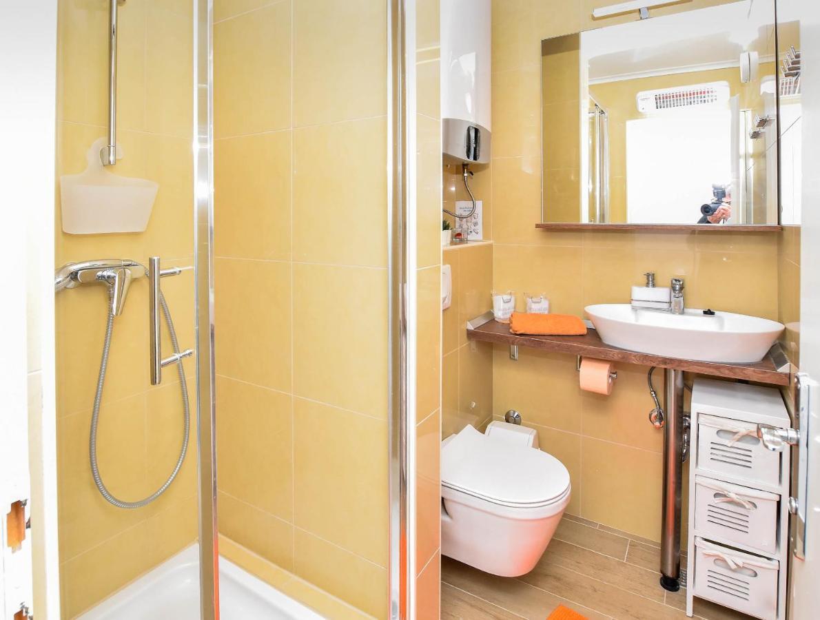 Apartma Mijo *
